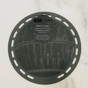 Le Creuset Star Wars Silicone Trivet